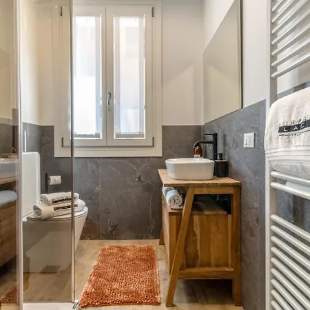Place - Mistro House Holiday home Murano